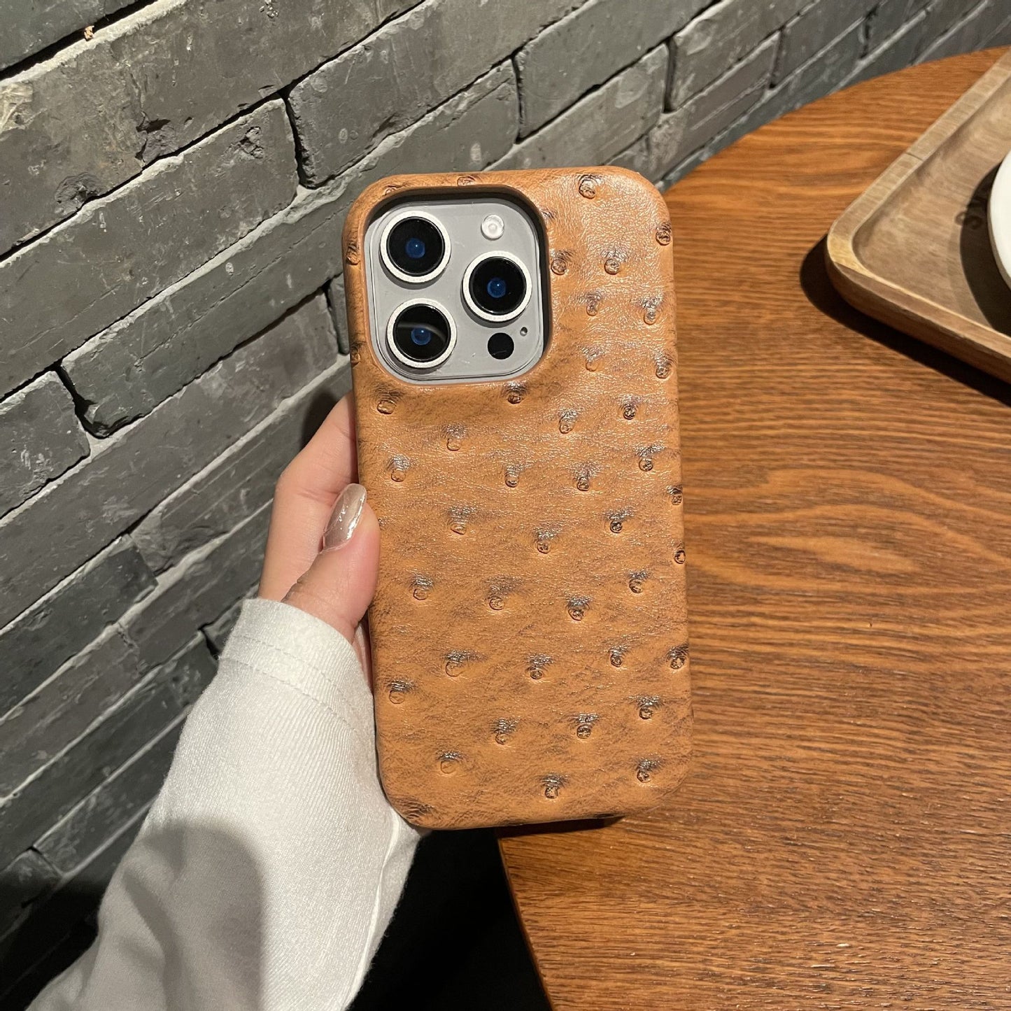 Ostrich pattern leather suitable for Apple 16promax phone case iPhone 15 half pack 14 hard 13 anti drop 12/11